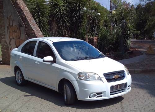 Chevrolet Aveo 1.6 LS Sedan Auto