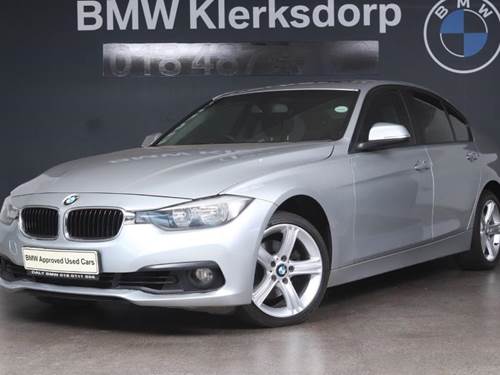 BMW 320i (F30) Auto