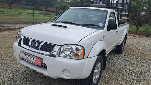 Nissan Hardbody NP300 2.5 TDi Hi-Rider Single Cab