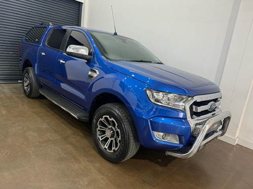 Ford Ranger VII 3.2 TDCi XLT Pick Up Double Cab 4X2