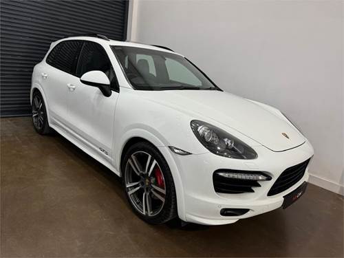 Porsche Cayenne GTS (309 kW) Tiptronic