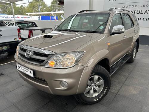 Toyota Fortuner I 3.0 D-4D Raised Body