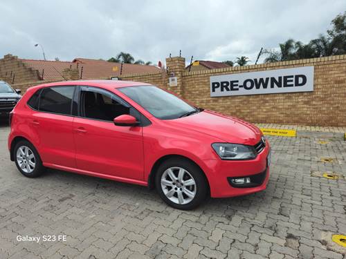 Volkswagen (VW) Polo Sedan 1.6 Comfortline Tiptronic