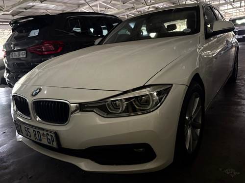 BMW 320d (F30) Auto