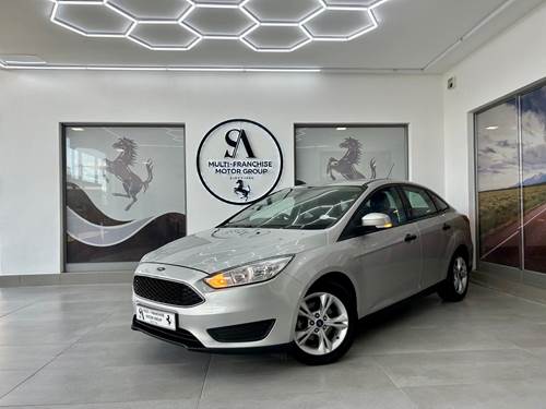 Ford Focus 1.0 EcoBoost Ambiente Sedan