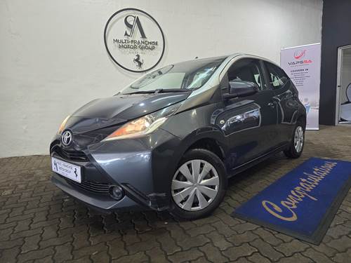 Toyota Aygo 1.0 X-Play