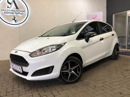 Ford Fiesta 1.0 EcoBoost Ambiente Powershift 5 Door