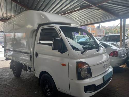 Hyundai H100 2.6 D Euro II Chassis Cab