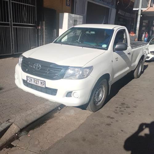 Toyota Hilux ( II) 2.5 D-4D Single Cab