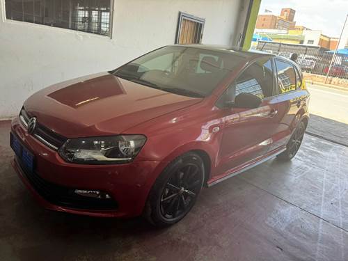 Volkswagen (VW) Polo Vivo 1.4 Hatch Comfortline 5 Door