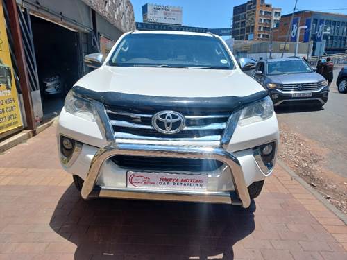 Toyota Hilux 2.4 GD-6 RB SRX Single Cab