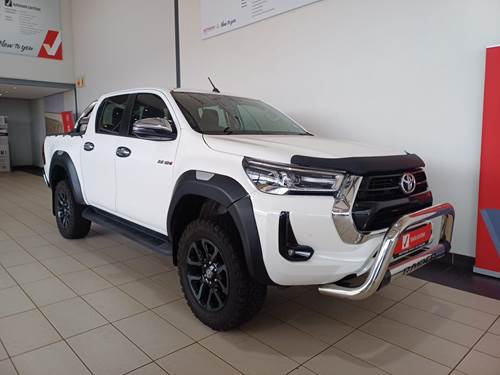 Toyota Hilux 2.8 GD-6 Raider Double Cab Auto 4x4