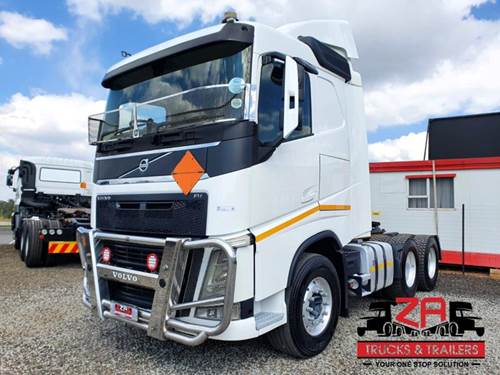 Volvo FH 440 - 6 x 4 - Sleeper Cab