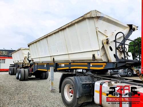 CIMC 40 Cube Side Tipper