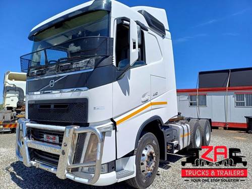 Volvo FH 440 - 6 x 4 - Sleeper Cab