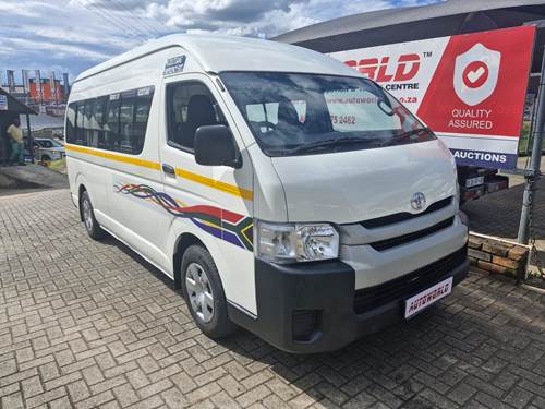 Toyota Quantum 2.5 D-4D Sesfikile 16 Seat