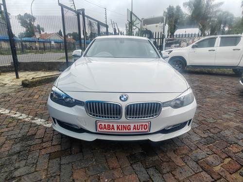 BMW 320i (F30) Luxury Line Steptronic