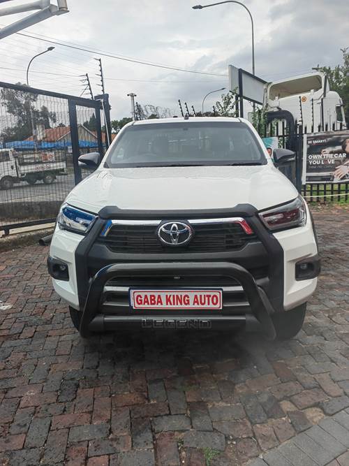 Toyota Hilux 2.8 GD-6 RB Raider Double Cab Auto 4x4 (MHEV)