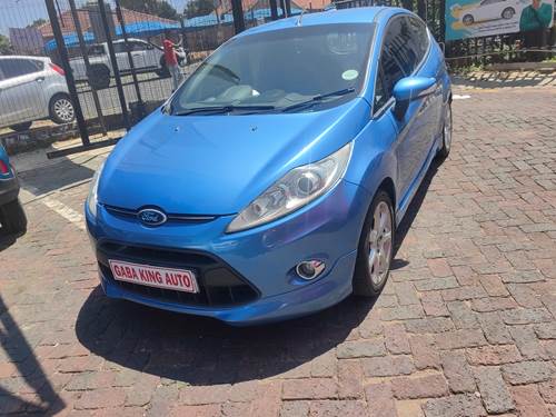 Ford Fiesta 1.6i Titanium 5 Door