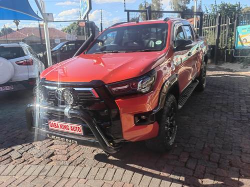 Toyota Hilux 2.8 GD-6 Raider Raised Body Double Cab Auto 4x4  