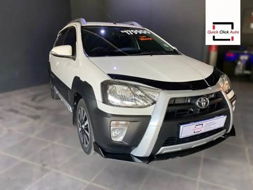 Toyota Etios Cross 1.5 Xs Hatch