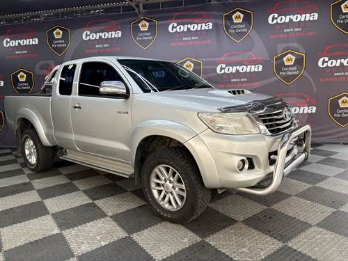 Toyota Hilux ( II) 3.0 D-4D Raider Xtra Cab 4X4