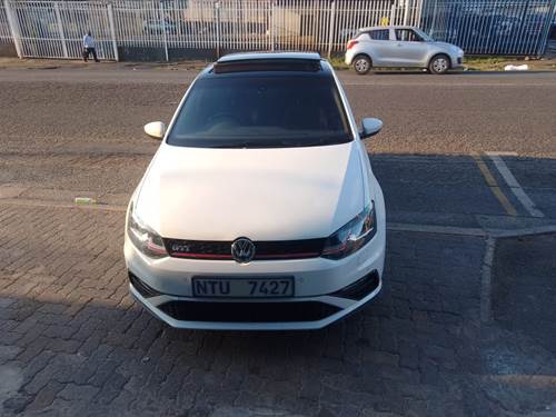 Volkswagen (VW) Polo GTi 1.8 TSi DSG