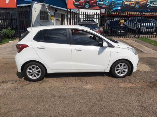 Hyundai i10 1.25 Fluid