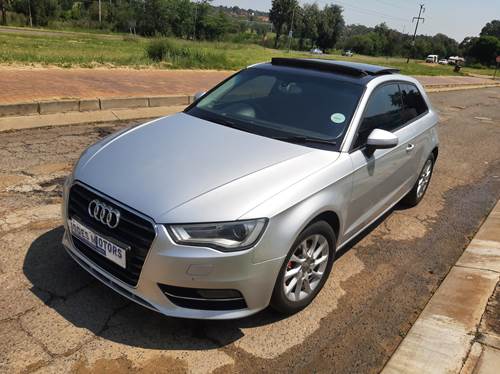 Audi A3 Sportback 1.4 T FSi Attraction S-tronic