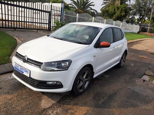 Volkswagen (VW) Polo Vivo 1.6 Hatch Highline 5 Door