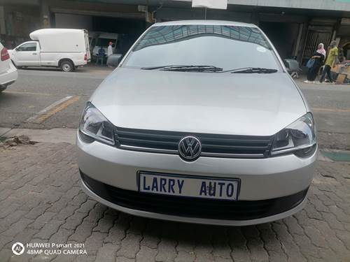 Volkswagen (VW) Polo Vivo 1.4 Sedan Trendline