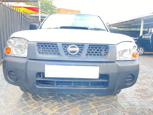 Nissan Hardbody NP300 2.5 TDi Hi-Rider Single Cab