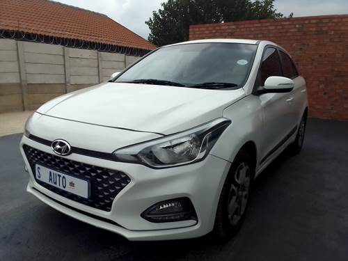 Hyundai i20 1.4 (74 kW) Fluid