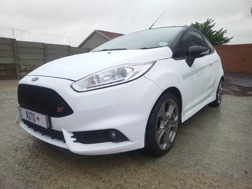 Ford Fiesta ST 1.6 EcoBoost GDTi