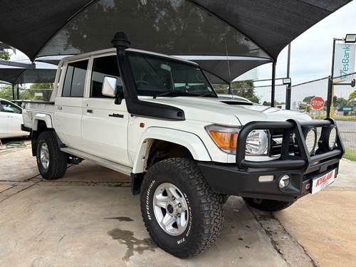 Toyota Land Cruiser 79 4.5 Diesel Pick Up Double Cab