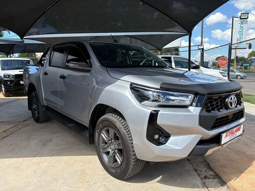 Toyota Hilux 2.8 GD-6 RB Raider Double Cab Auto 4x4 (MHEV)