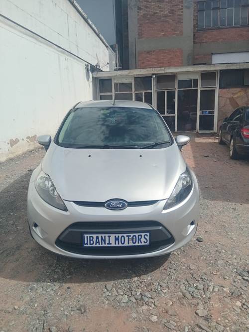 Ford Fiesta 1.4i (71 kW) Ambiente Hatch Back