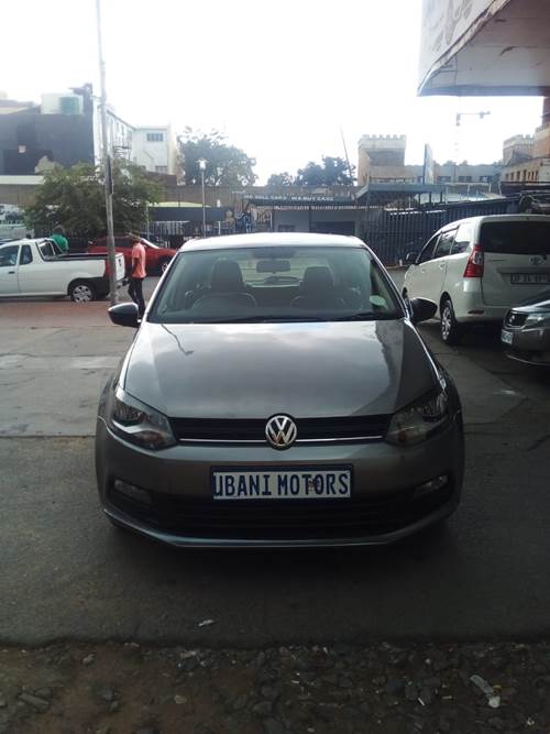 Volkswagen (VW) Polo Vivo 1.4 Hatch Comfortline 5 Door