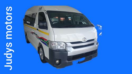 Toyota Quantum HIACE 2.5 D-4D Sesfikile 16 Seat