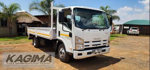 Isuzu NPR 400 - Auto / Manual Transmission