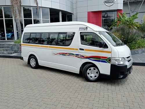 Toyota Quantum HIACE 2.5 D-4D Sesfikile 16 Seat