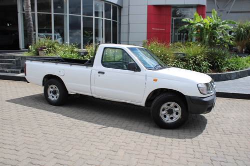 Nissan Hardbody II 2.0 LWB