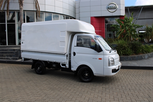 Hyundai H100 2.6 D Chassis Cab