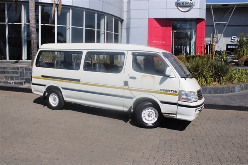 C.A.M Inyathi 2.2 Mini Bus