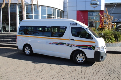 Toyota Quantum HIACE 2.5 D-4D Sesfikile 16 Seat