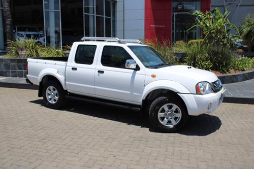 Nissan Hardbody NP300 2.5 TDi Hi-Rider Double Cab