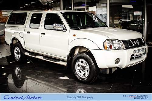 nissan hardbody 2.4 double cab for sale