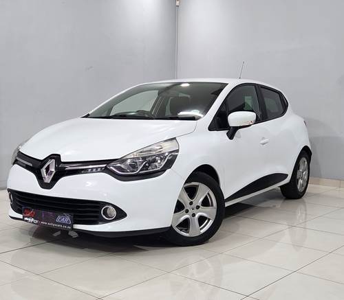 Renault Clio IV 900T (66kW) Expression 5 Door