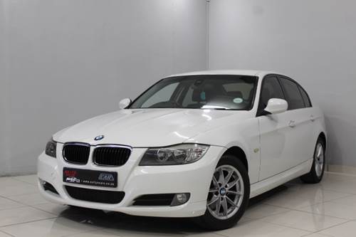 BMW 320d (E90) Sport II