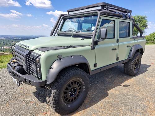 Land Rover Defender 110 2.5 TD5 Double Cab